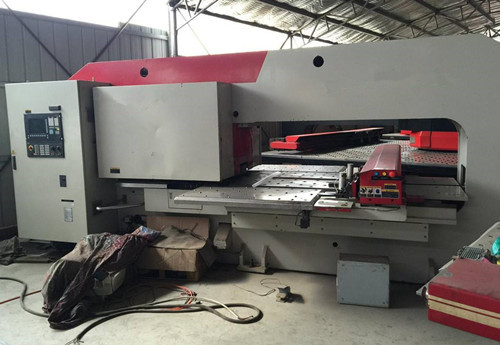 選購(gòu)數控沖(chong)床前需(xū)要注意(yì)哪些方(fāng)面